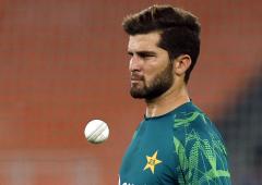 Pacer Afridi 'misbehaved' with coaches during T20 WC?