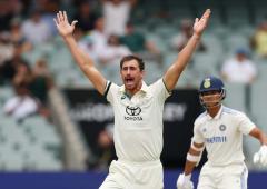 Starc Wins Real Duel Against Jaiswal