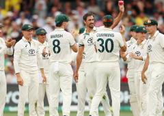 Starc's Stunning Pink Ball Record