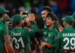 Mahedi powers Bangladesh to thrilling victory