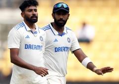 Siraj had a niggle but still kept on bowling: Bumrah