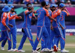 Mhambrey lauds India's impressive bowling performance