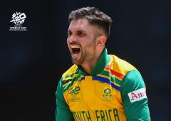South Africa edge Bangladesh; qualify for Super 8