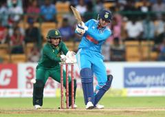3rd ODI: Mandhana leads India to series sweep over SA