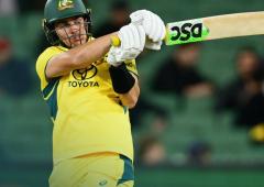 1st ODI: Cummins captures thriller as Aus edge Pak