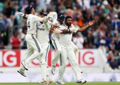 Siraj Leads India to Thrilling Series-Levelling Win