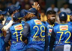 Mendis hits century as Sri Lanka crush Australia