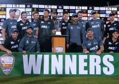 New Zealand beat Pakistan to win ODI tri-nation title