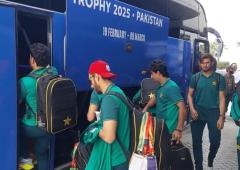 Pak arrive in Dubai for India tie without star batter