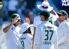 SA thrash Pakistan to seal 2-0 series win