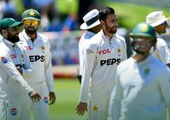 Pakistan fined, docked WTC points for slow over-rate