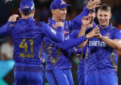 MI Cape Town crush Sunrisers in SA20 opener