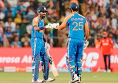 PIX: India outclass England, seal 5-match T20I series