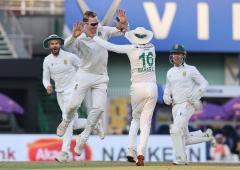 PICS: Proteas in box seat as India stare at series defeat