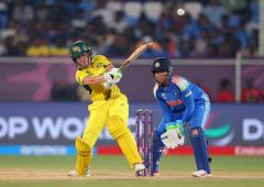 Aus prey on India's weakness as Healy exacts revenge
