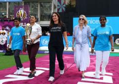 PIX: Mithali, Kareena lead 'Trophy Walkout' at WC semis