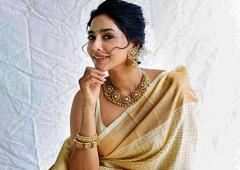 Priyanka, Rakul And The Magic Of Handspun