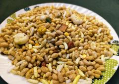 Diwali Healthy Snack: Mixed Puffed Chivda