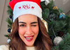 Kriti, Bhumi, Sharvari Celebrated X'mas