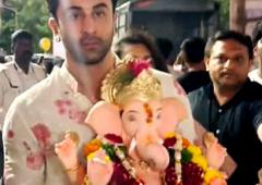 WATCH: Ranbir Bids Farewell To Ganpati