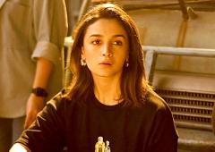 Alia Gives Us Chal Kudiye