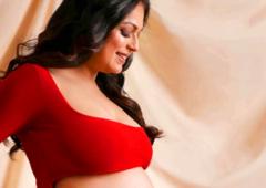 Drashti Dhami's Stunning Maternity Shoot