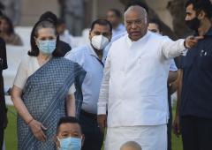 Congress Prez Kharge: The Gandhis' Master Stroke