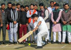 Maharaj Plays Cricket