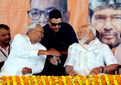 Nitish should 'strike': Cong on Bihar special status 