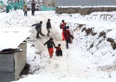 Kashmir Transforms Into Winter Wonderland