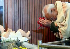 A First For Any PM! Modi At Christmas