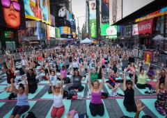 PIX: Yoga at New York's Times Square