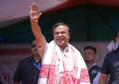 Flight carrying Assam CM diverted to Agartala due to weather