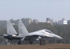 Watch The Sukhoi Su-30 MKI Soar!