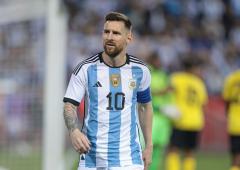 Age won't determine when I retire: Messi