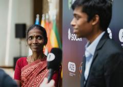 Praggnanandhaa's mom steals the show at World Cup