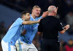 Soccer: Man City fined 120,000 pounds by FA