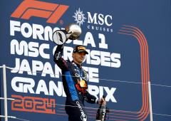F1: Verstappen back to winning ways in Japan