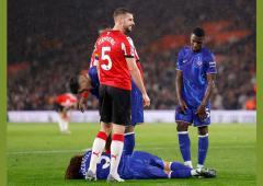 EPL: Player sent off for pulling Cucurella's hair!