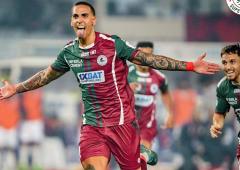 Mohun Bagan rally to beat Kerala; stay top of ISL