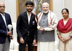 Modi Meets Chess Champ Gukesh