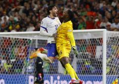 PIX: France oust Portugal on penalties; reach semis
