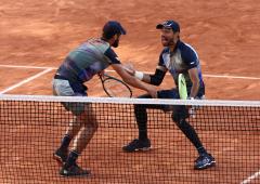 Arevalo-Pavic win French Open men's doubles title