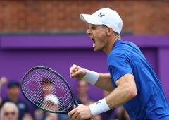 Murray wins at Queen's in 1,000th professional match