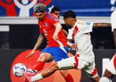 Copa America: Chile hold Peru to goalless draw