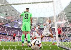 Georgia grab point vs Czechs after late penalty drama