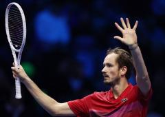 ATP Finals: Rejuvenated Medvedev back on track!