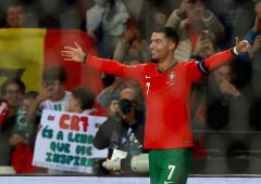 Nations League PIX: Ronaldo's Portugal in quarters