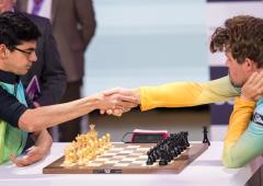 Global Chess League: Carlsen beats Giri in 20 minutes!