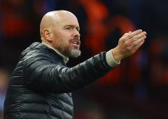 Manchester United manager Ten Hag sacked